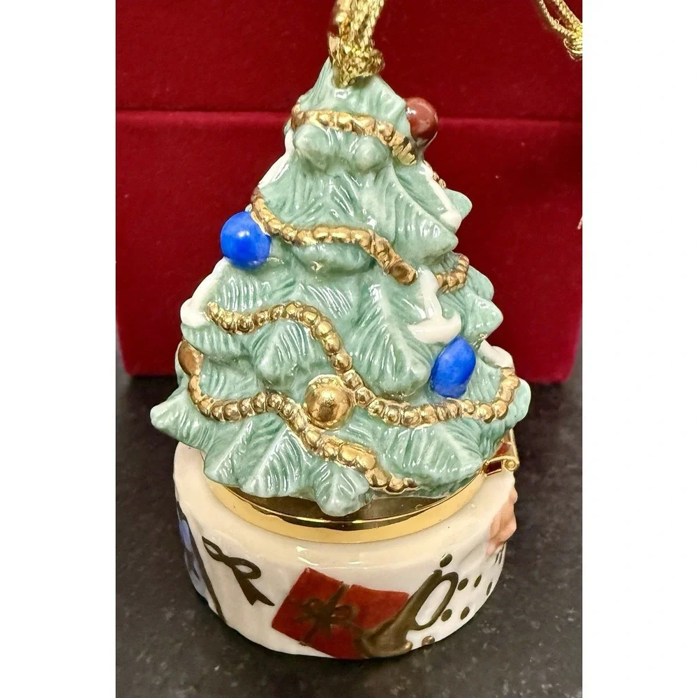 Vintage Lenox China Treasure Collection Trinket Christmas Tree Box Ornament